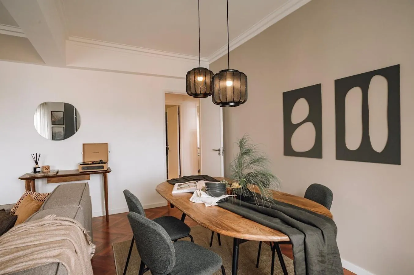 Sabarros - 2 Bedrooms In Alvalade Лиссабон Апартаменты