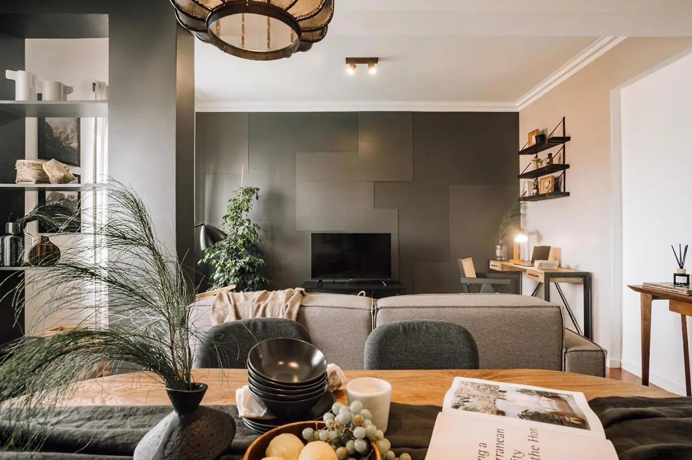 Sabarros - 2 Bedrooms In Alvalade Лиссабон Португалия